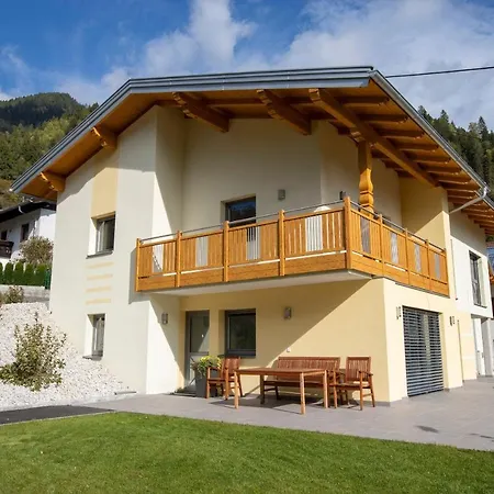 Appartementhaus Dullnig Apartman Obervellach